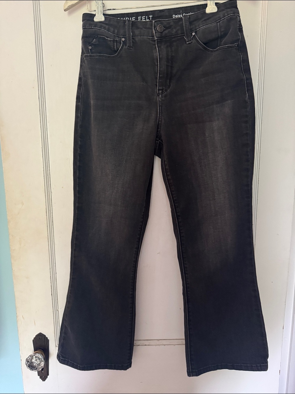 EUC Women's Black Daisy Denim by Laurie Felt Crop Flare Jeans